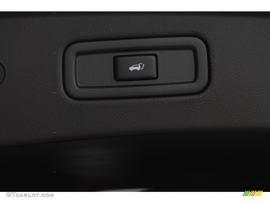 2012 FX 35 AWD - Liquid Platinum / Graphite photo #23