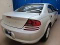 2004 Bright Silver Metallic Dodge Stratus SE Sedan  photo #9