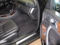 Black - C 280 4Matic Luxury Photo No. 22