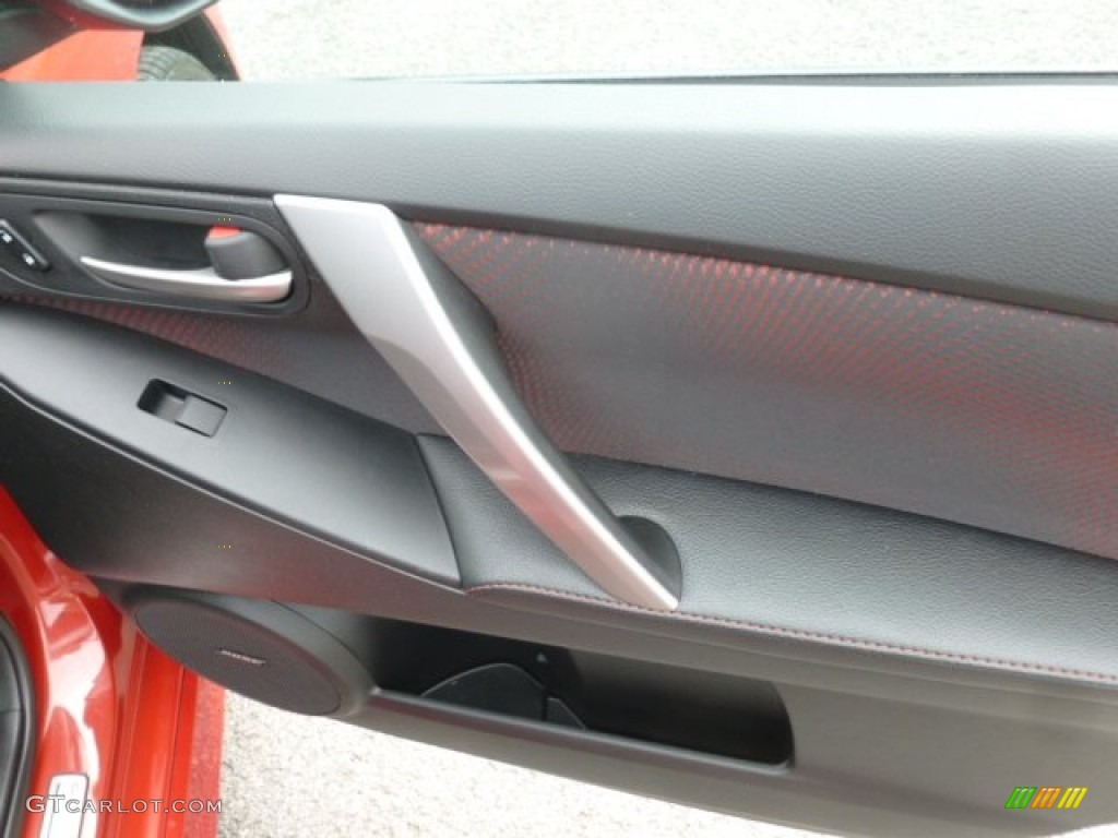2010 Mazda MAZDA3 MAZDASPEED3 Sport 5 Door Black/Red Door Panel Photo #68435450