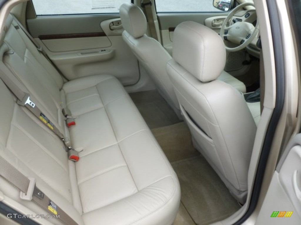 Neutral Beige Interior 2004 Chevrolet Impala LS Photo #68435879