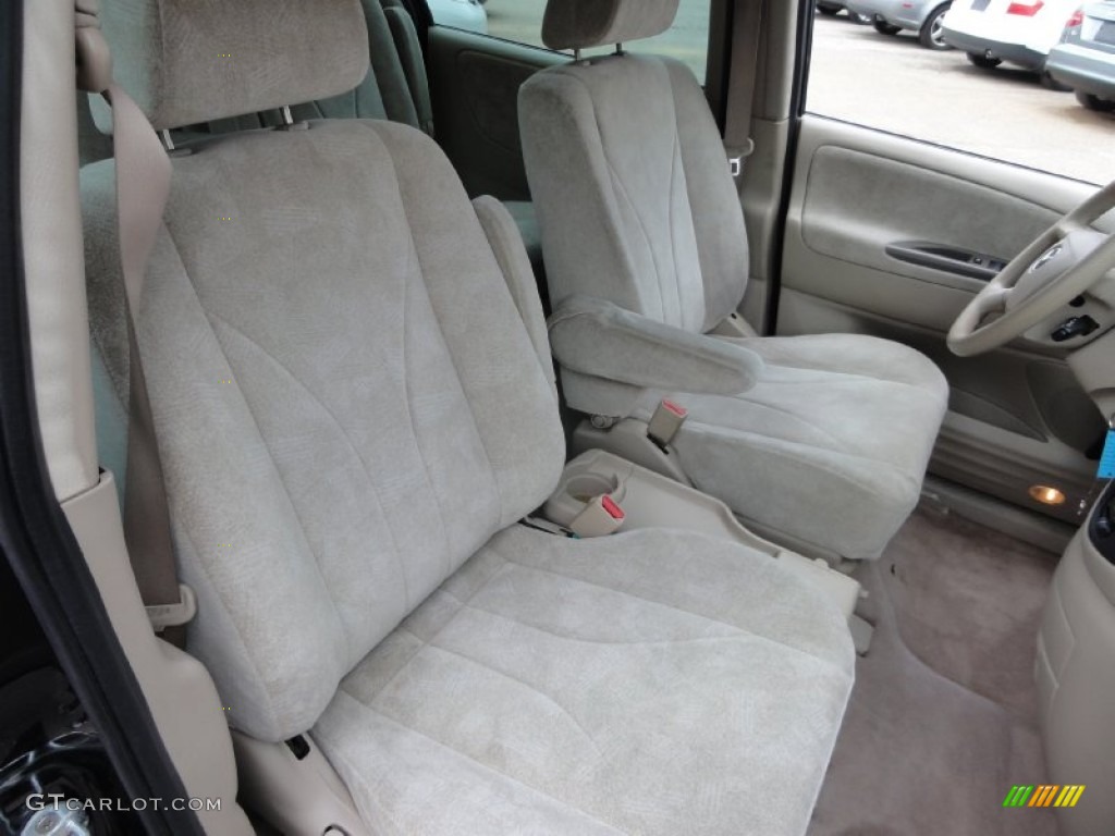 2002 MPV LX - Black Mica / Beige photo #22