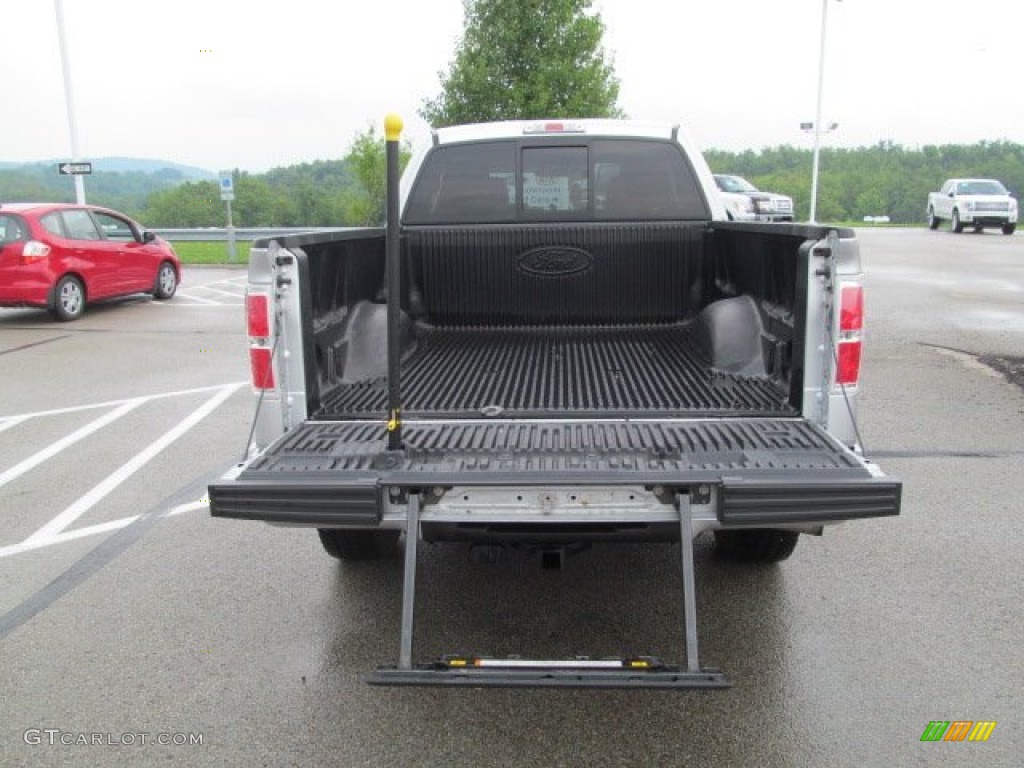 2010 F150 STX SuperCab 4x4 - Ingot Silver Metallic / Medium Stone photo #10