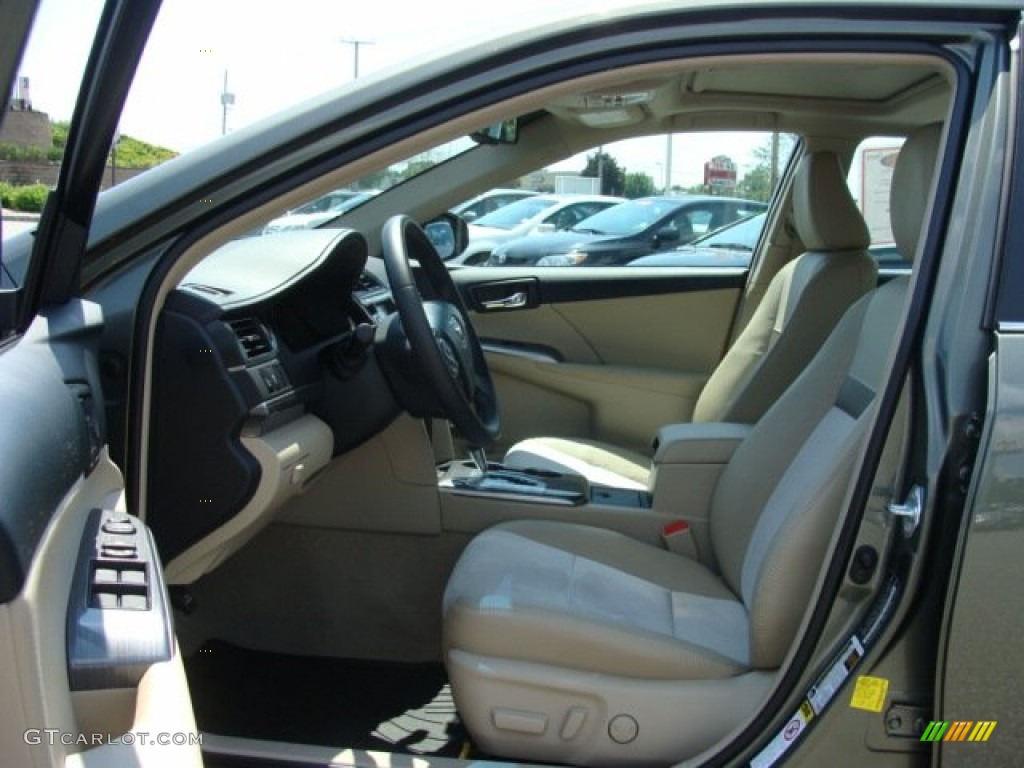 Ivory Interior 2012 Toyota Camry Hybrid XLE Photo #68437646