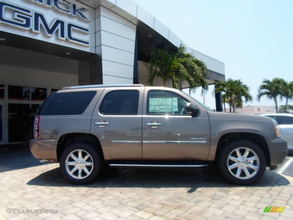2012 Yukon Denali - Mocha Steel Metallic / Cocoa/Light Cashmere photo #16