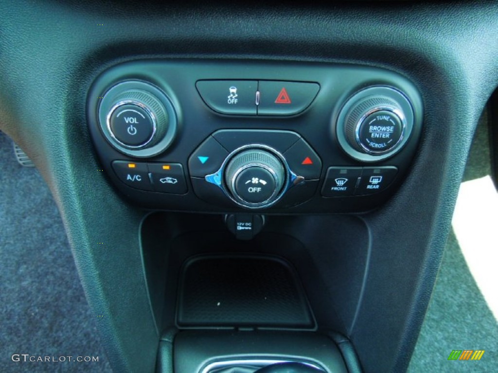 2013 Dodge Dart Rallye Controls Photo #68446403