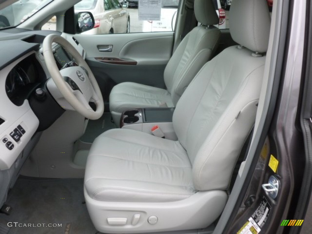 2011 Toyota Sienna XLE AWD Front Seat Photos