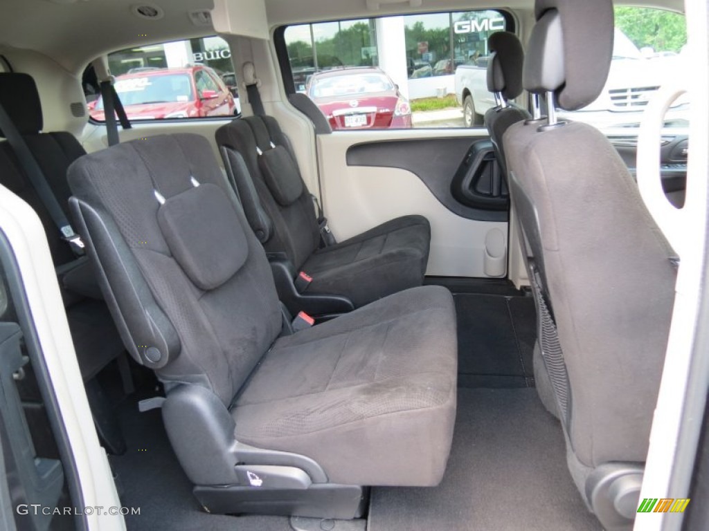 2012 Grand Caravan Crew - Dark Charcoal Pearl / Black/Light Graystone photo #17