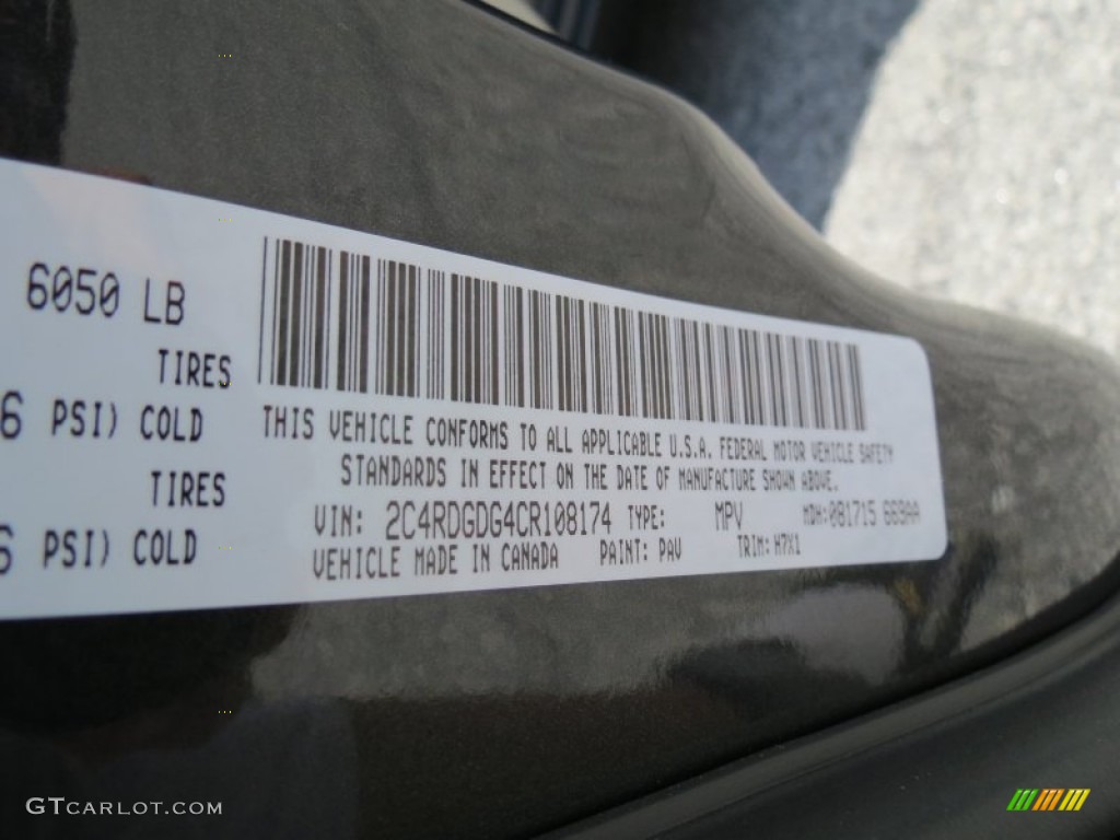 2012 Grand Caravan Crew - Dark Charcoal Pearl / Black/Light Graystone photo #27