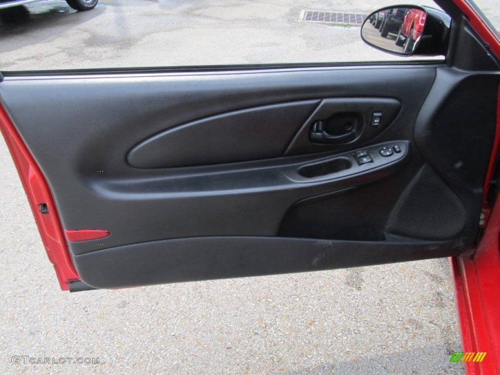 2003 Chevrolet Monte Carlo SS Door Panel Photos