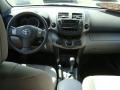 Super White - RAV4 I4 4WD Photo No. 9