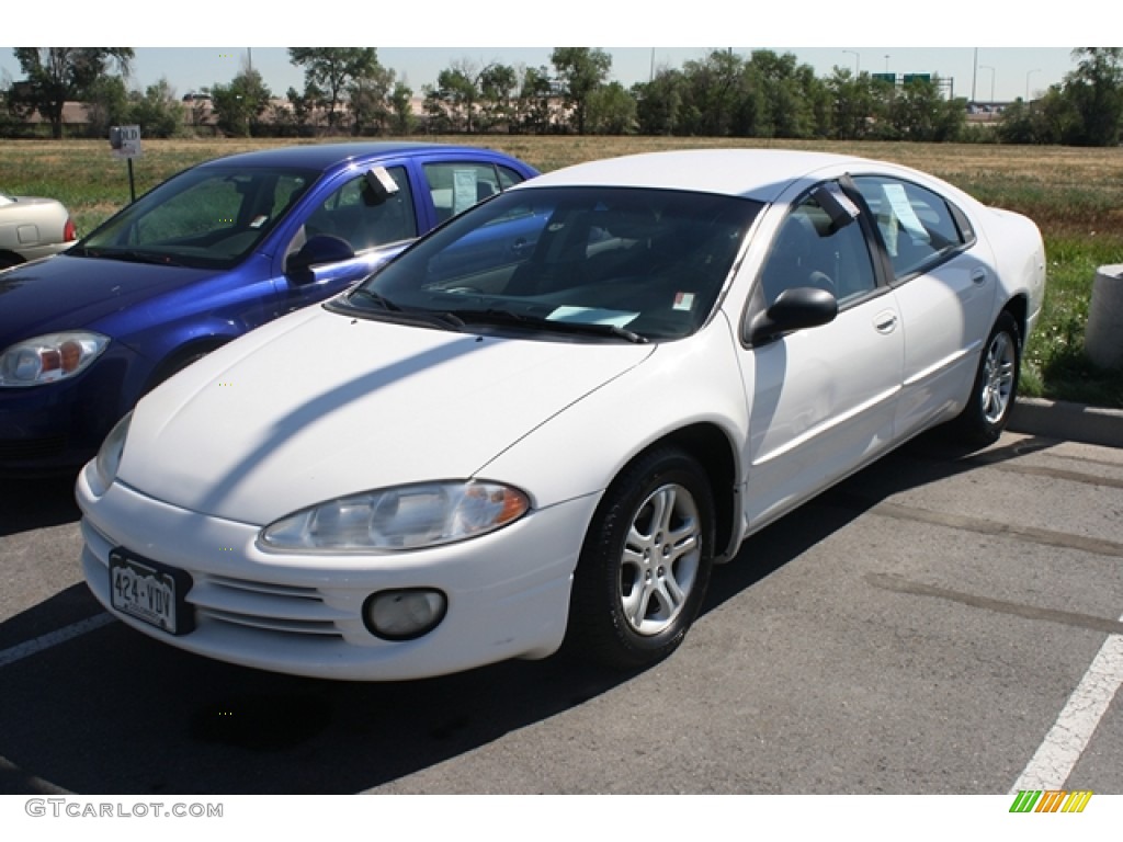 1998 Intrepid ES - Stone White / Gray photo #4