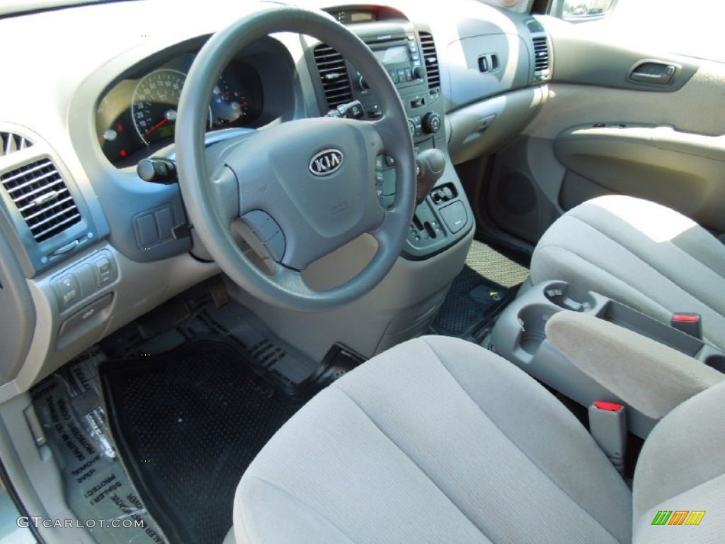 Gray Interior 2007 Kia Sedona LX Photo #68458415