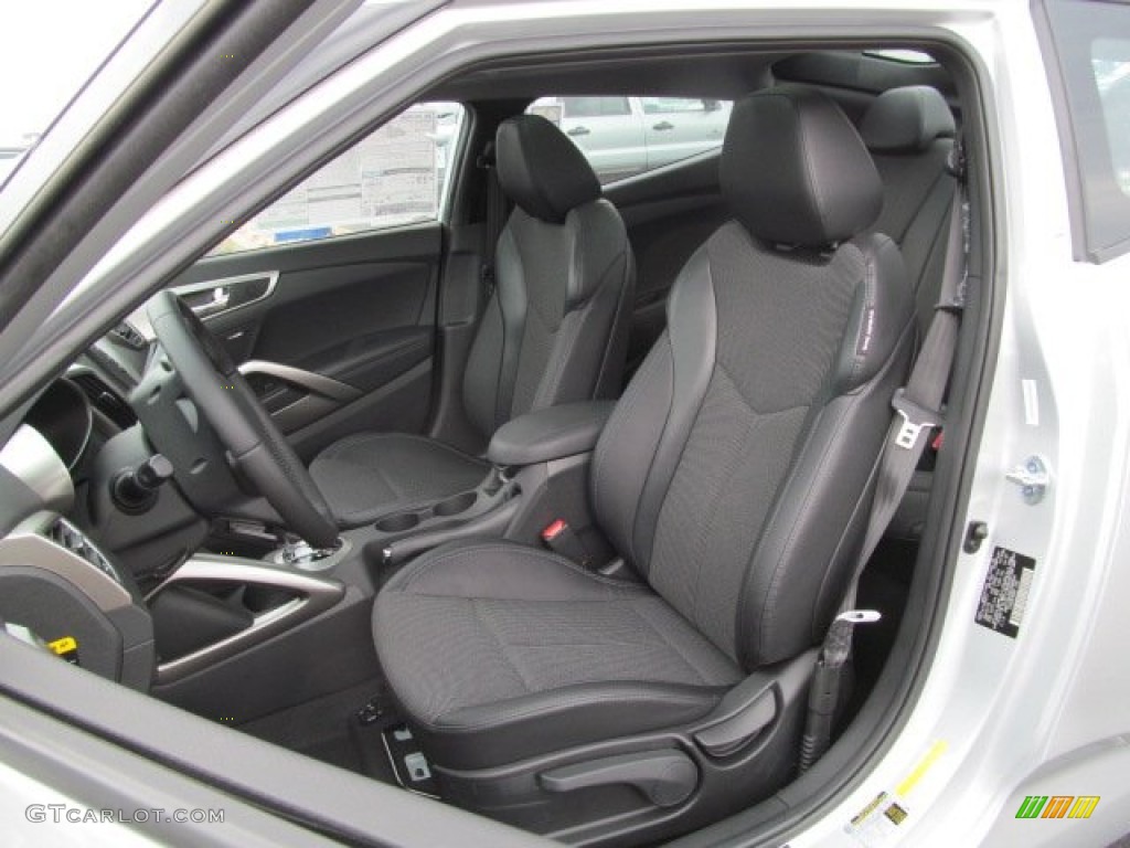 2013 Hyundai Veloster Standard Veloster Model Front Seat Photo #68460602