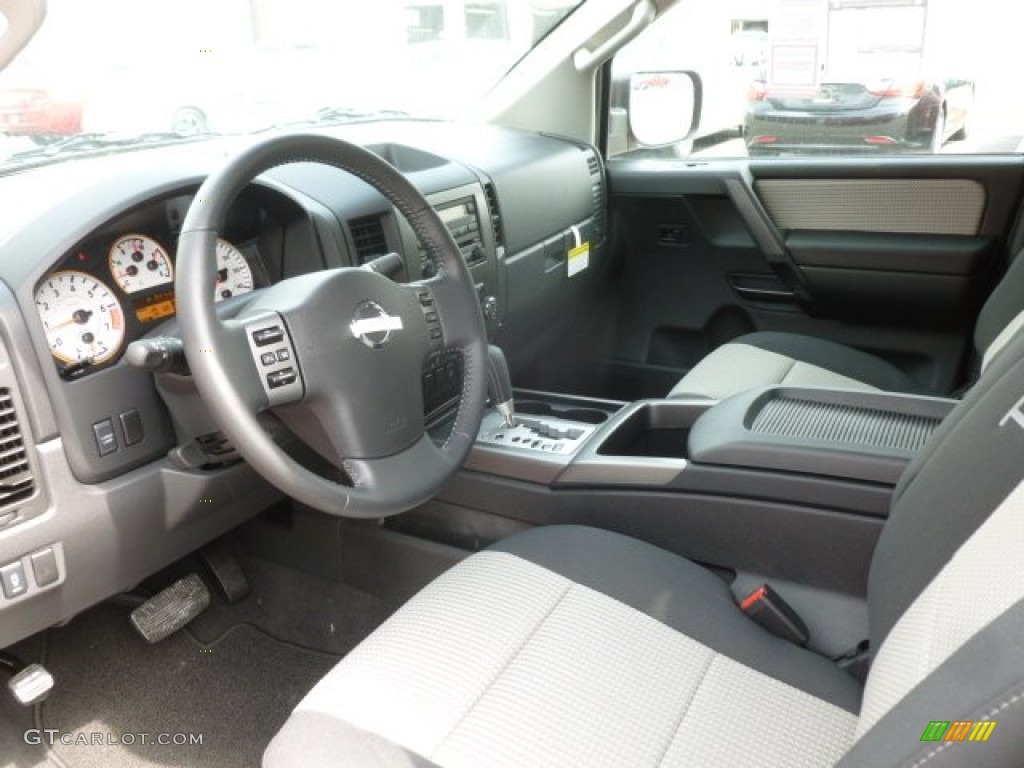 Sport Apperance Gray/Charcoal Interior 2012 Nissan Titan SV King Cab 4x4 Photo #68462603