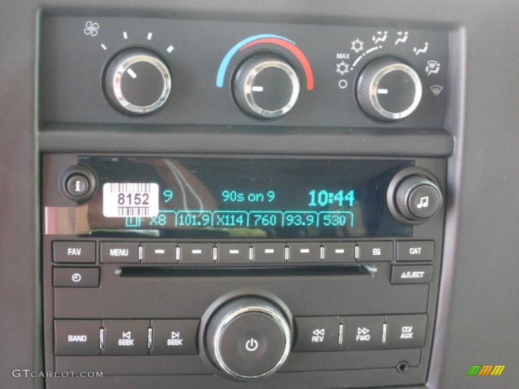 2012 Chevrolet Express LS 1500 AWD Passenger Van Audio System Photos
