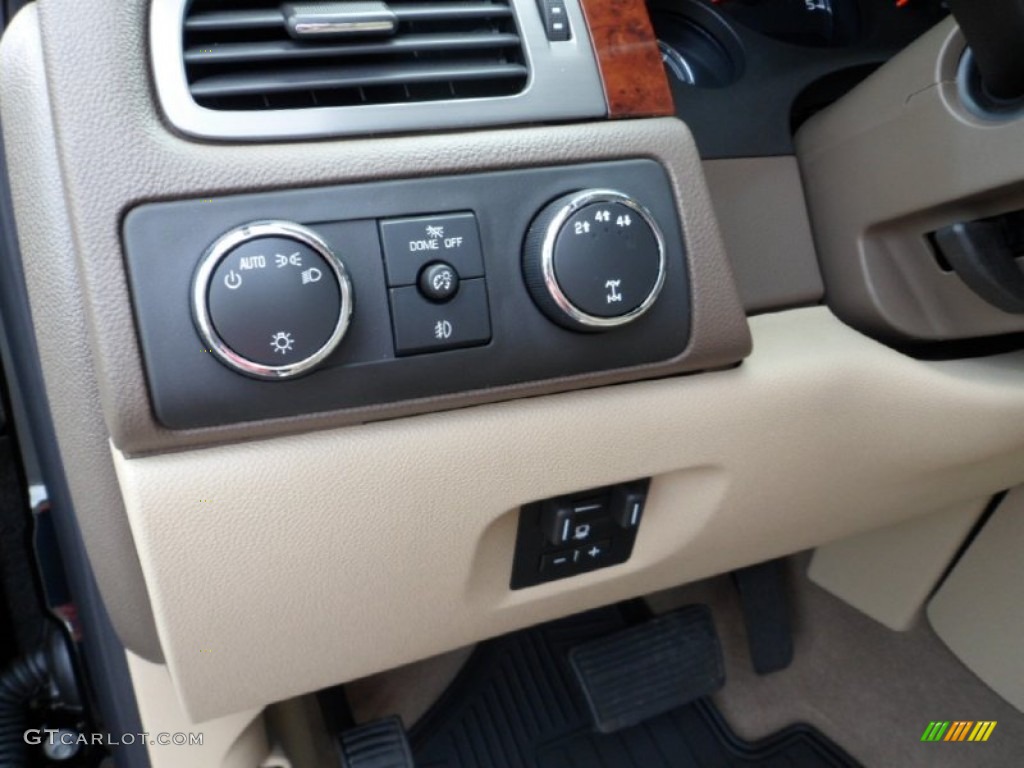 2012 Chevrolet Silverado 2500HD LTZ Extended Cab 4x4 Controls Photo #68463844
