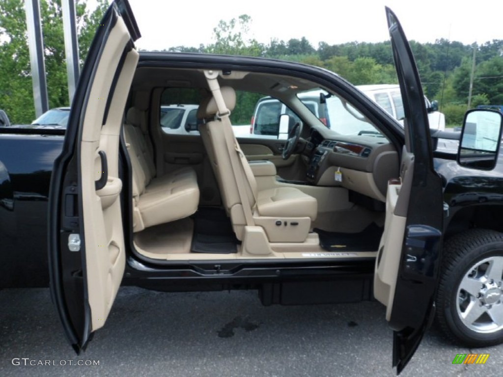 Light Cashmere Interior 2012 Chevrolet Silverado 2500HD LTZ Extended Cab 4x4 Photo #68463895