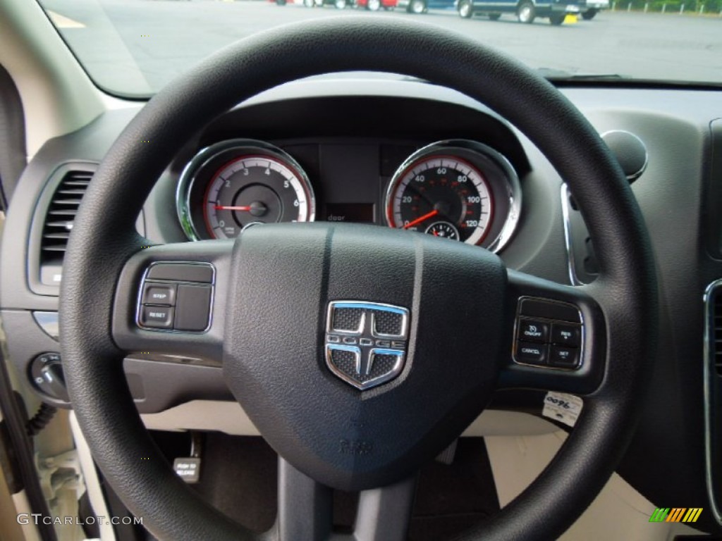2012 Grand Caravan SE - Stone White / Black/Light Graystone photo #14