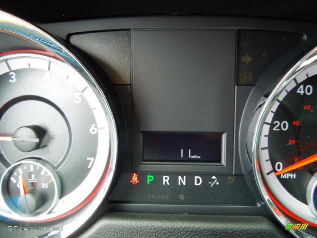2012 Grand Caravan SE - Stone White / Black/Light Graystone photo #15