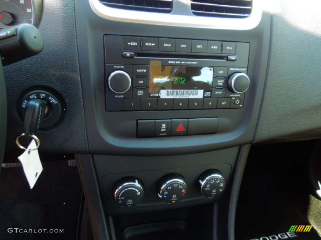 2012 Dodge Avenger SXT Audio System Photo #68464555