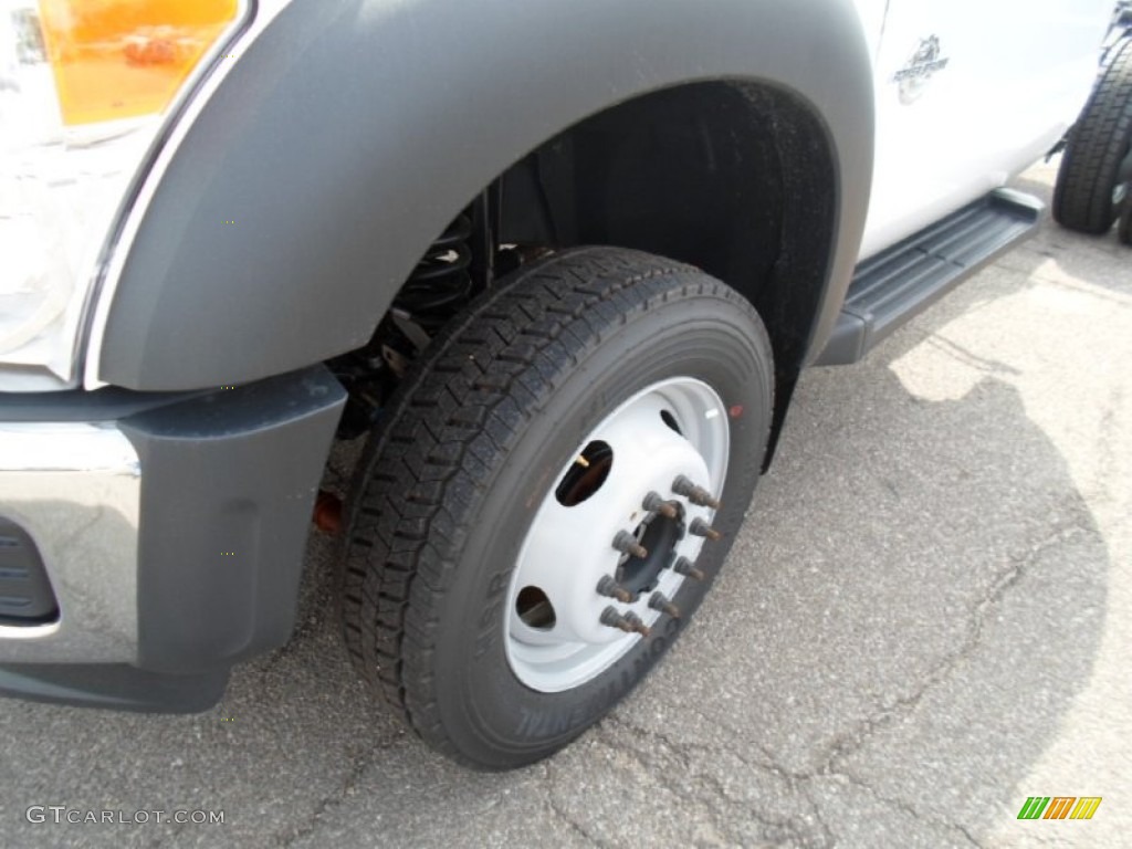 2012 Ford F550 Super Duty XL Regular Cab 4x4 Chassis Wheel Photo #68464858