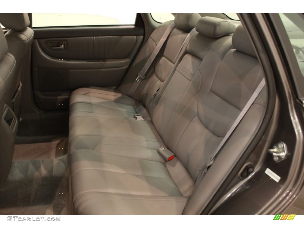 2003 Toyota Avalon XLS Rear Seat Photo #68465236
