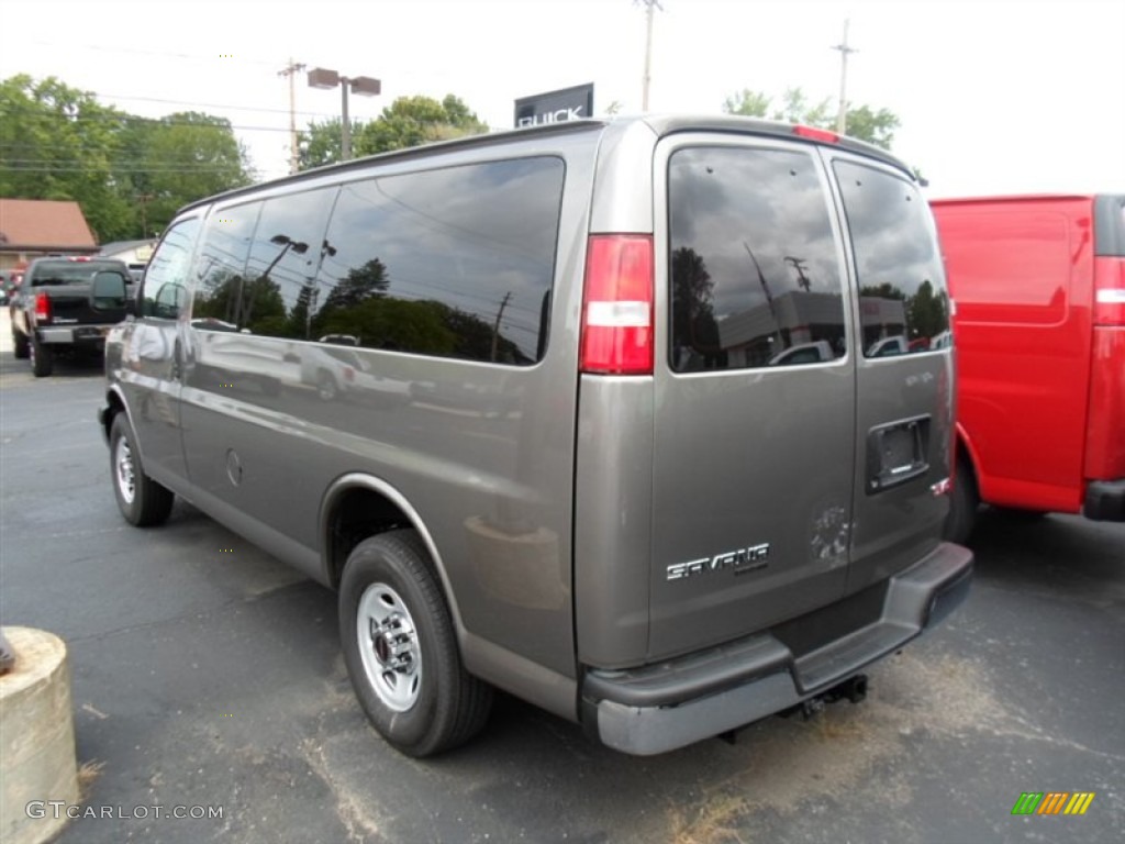 2012 Savana Van LS 2500 Passenger - Steel Gray Metallic / Medium Pewter photo #6