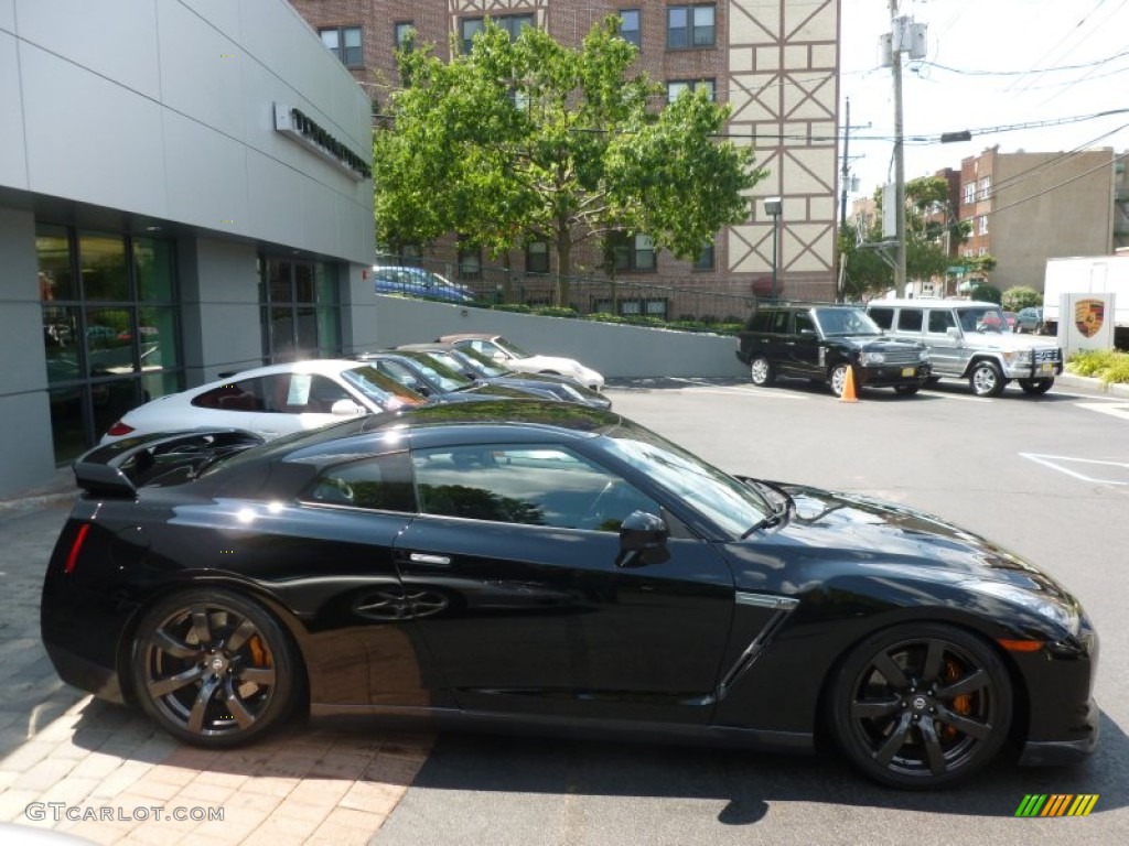 Black Obsidian 2010 Nissan GT-R Premium Exterior Photo #68467138