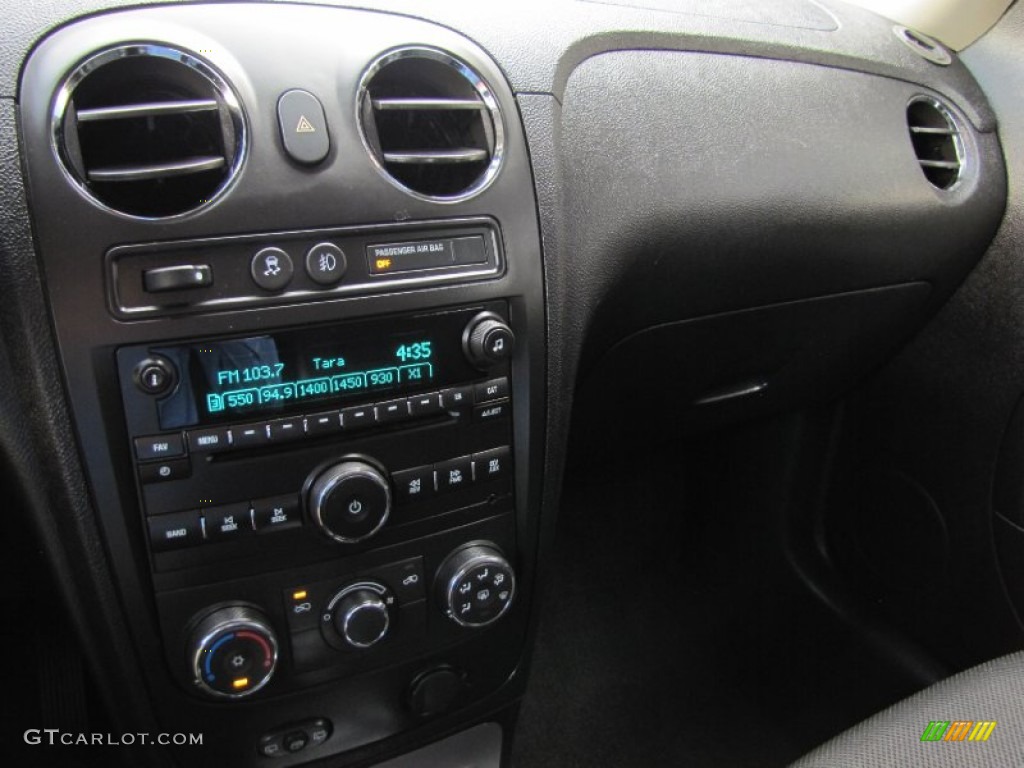 2009 Chevrolet HHR SS Controls Photo #68467342