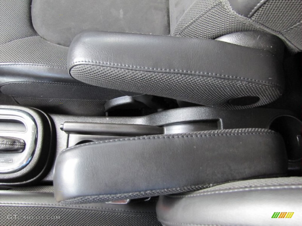 2009 HHR SS - Blue Flash Metallic / Ebony/Dark Gray photo #23