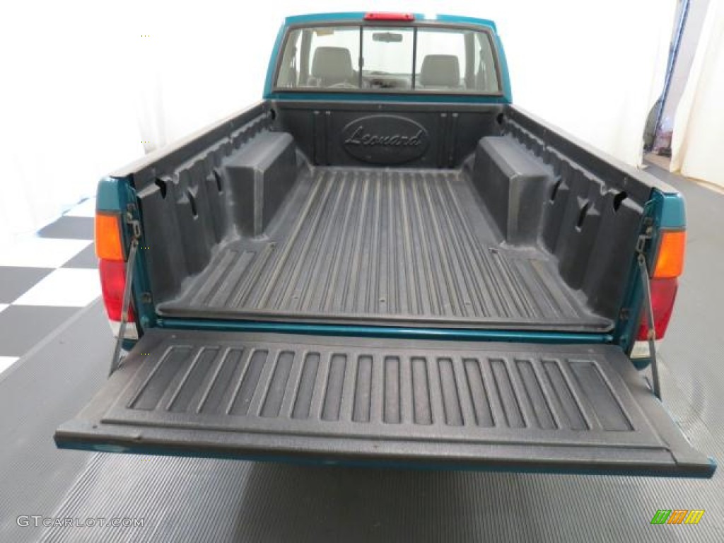 1995 Nissan Hardbody Truck XE Extended Cab Trunk Photos