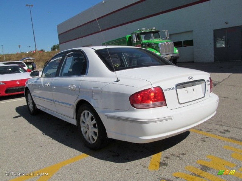 2002 Sonata GLS V6 - Noble White / Black photo #5