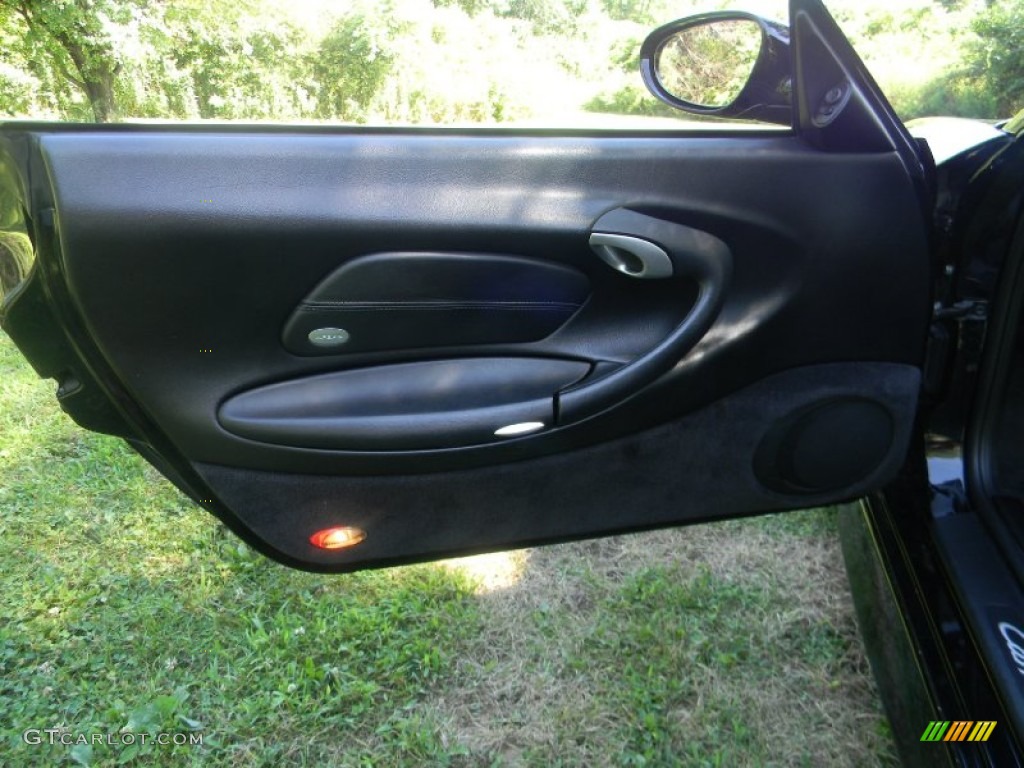 2000 Porsche 911 Carrera Coupe Black Door Panel Photo #68471770