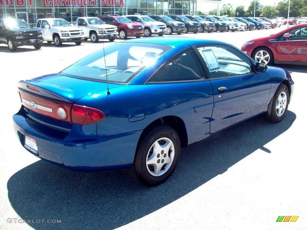 2003 Cavalier Coupe - Arrival Blue Metallic / Graphite Gray photo #11
