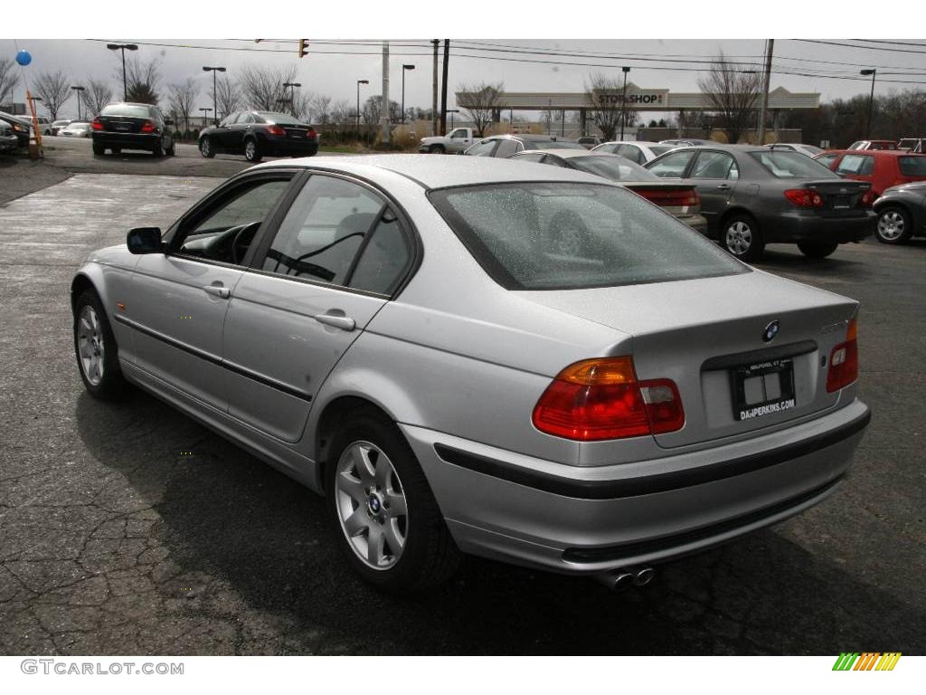 2001 3 Series 325xi Sedan - Titanium Silver Metallic / Black photo #8