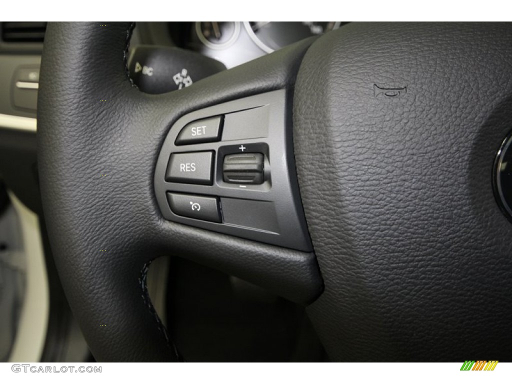2013 BMW X3 xDrive 28i Controls Photo #68477962