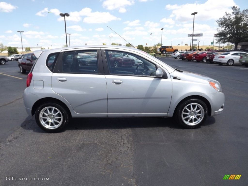 Cosmic Silver 2010 Chevrolet Aveo Aveo5 LT Exterior Photo #68478040