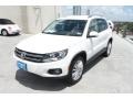 Candy White - Tiguan SE Photo No. 3
