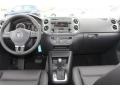 Candy White - Tiguan SE Photo No. 15