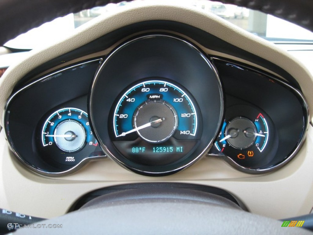 2008 Chevrolet Malibu LTZ Sedan Gauges Photo #68479417