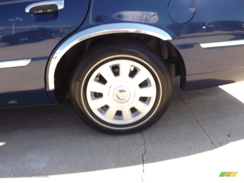 2004 Grand Marquis LS - Dark Blue Pearl Metallic / Medium Parchment photo #19