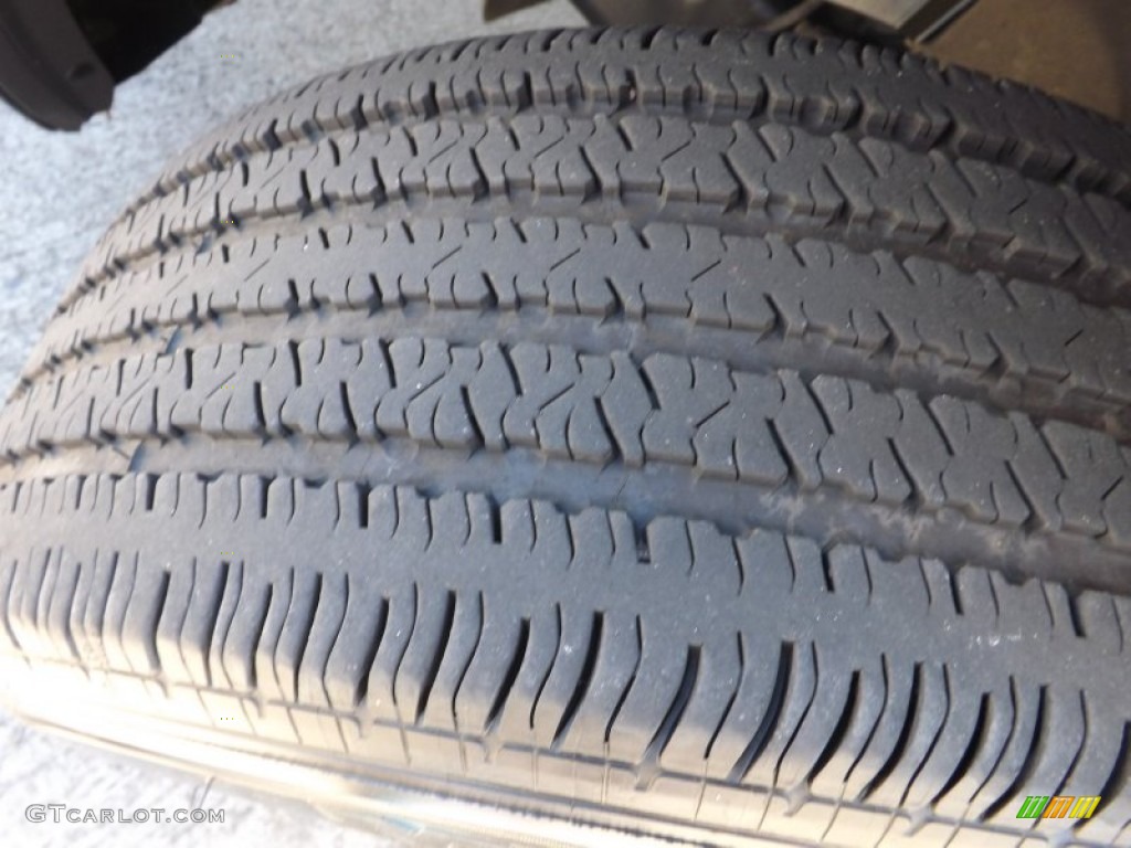 2004 Grand Marquis LS - Dark Blue Pearl Metallic / Medium Parchment photo #20