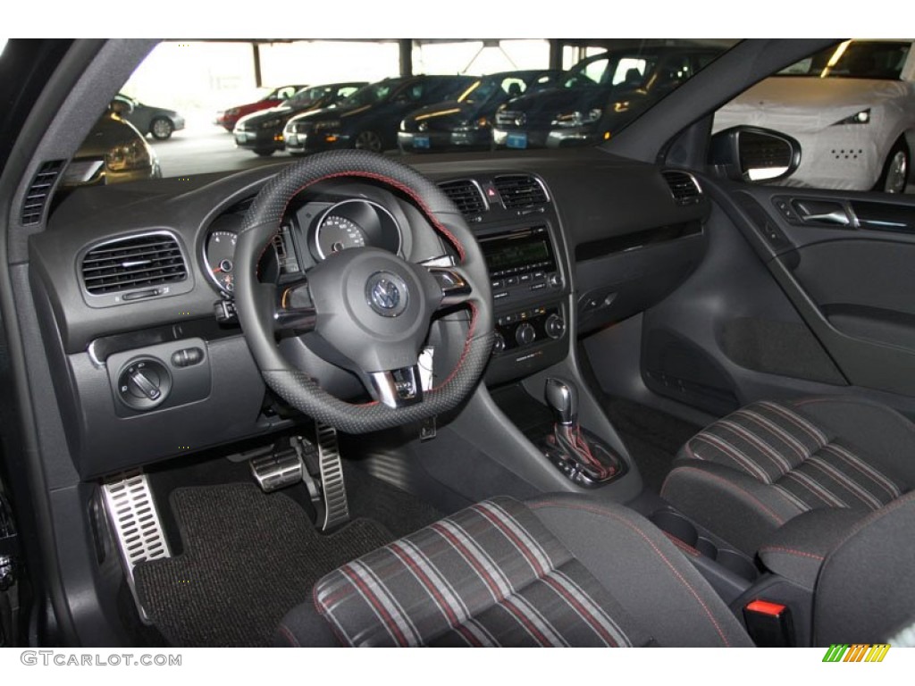Interlagos Plaid Cloth Interior 2013 Volkswagen GTI 2 Door Photo #68479558