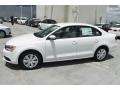 Candy White - Jetta SE Sedan Photo No. 5