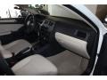 Candy White - Jetta SE Sedan Photo No. 23