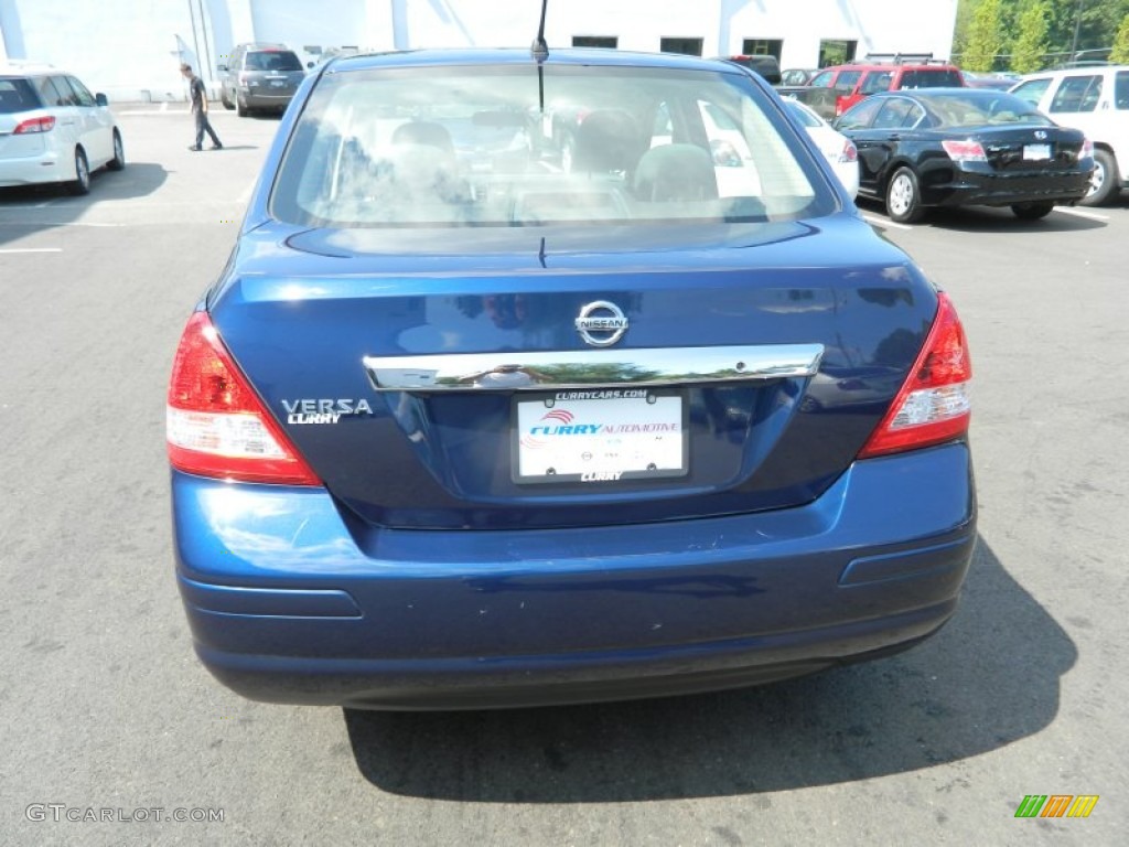 2010 Versa 1.8 S Sedan - Metallic Blue / Charcoal photo #4