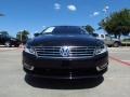 Deep Black Metallic - CC V6 Lux Photo No. 8