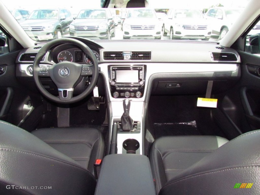 2013 Volkswagen Passat TDI SE Titan Black Dashboard Photo #68484154
