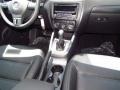 Candy White - Jetta SE Sedan Photo No. 6